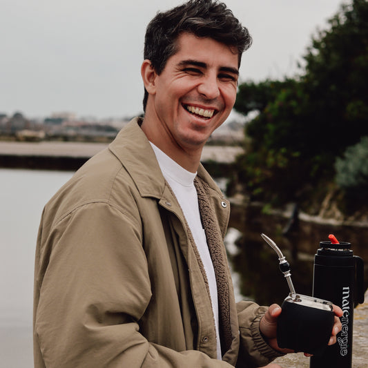 Calebasse en cuir noire・Intérieur inox